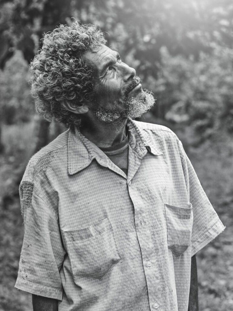 découvrez l'univers des émotions humaines, explorez leurs nuances et apprenez comment elles influencent nos pensées, nos comportements et nos interactions au quotidien. plongez dans un voyage au cœur des ressentis pour mieux comprendre et gérer vos émotions.